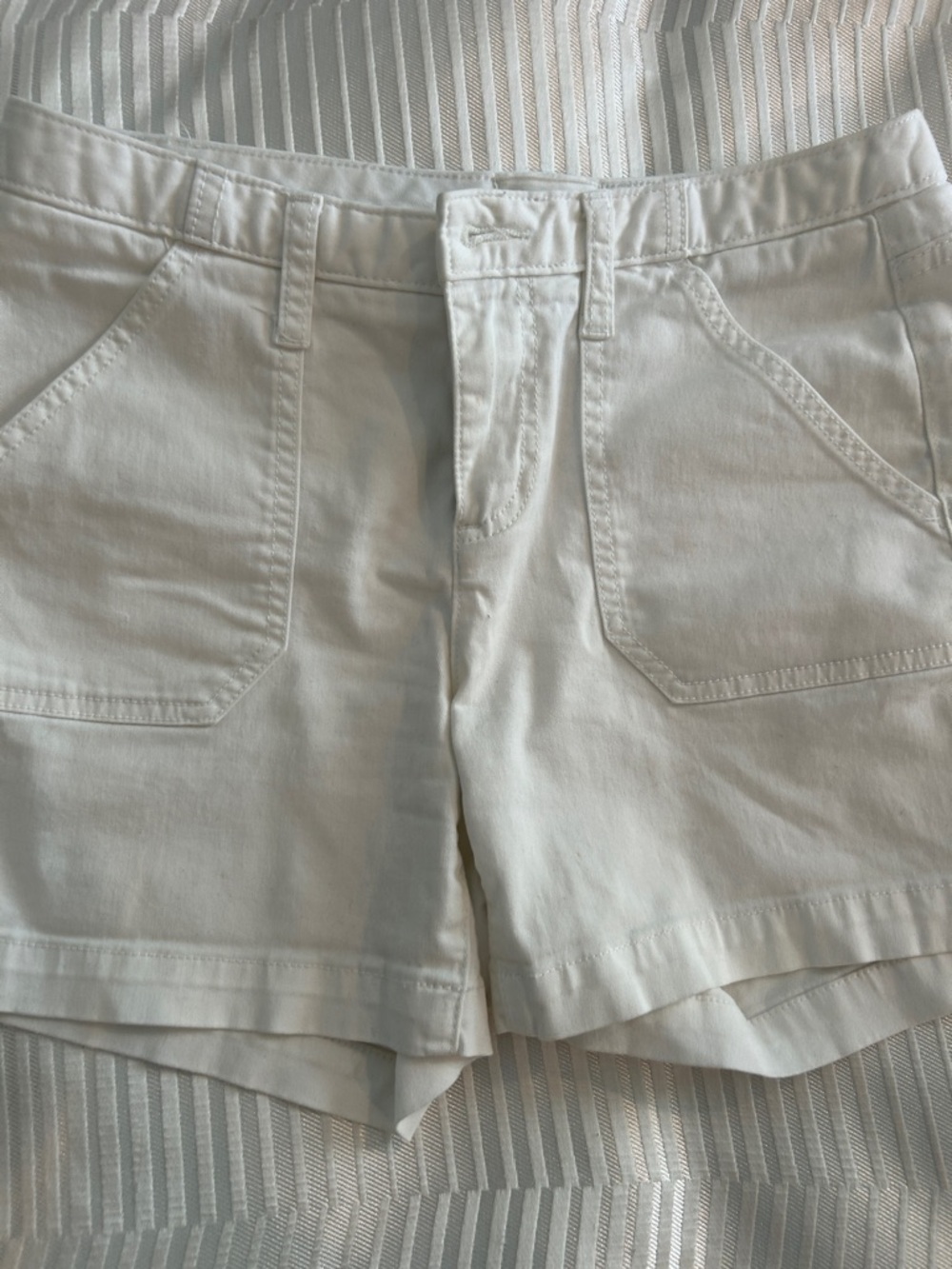 Caslon White High-Waist Cotton Shorts